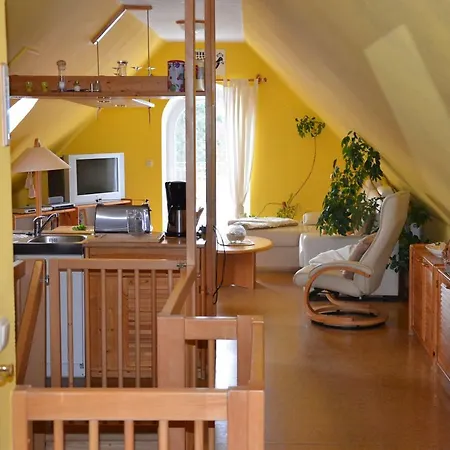 Haus Mertin Hauptstrasse 98 *