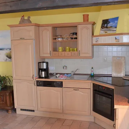 Haus Mertin Hauptstrasse 98 *